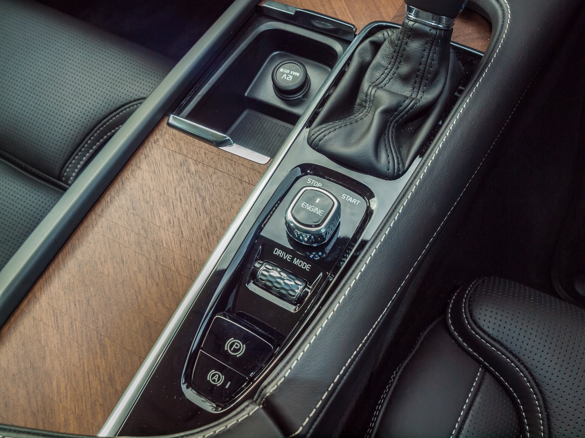 Volvo XC60 Interior